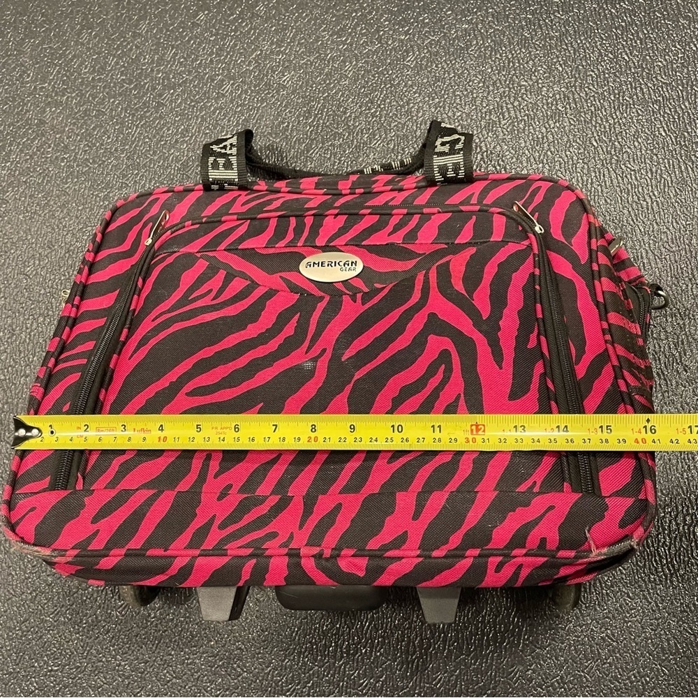 Stylish Pink Zebra Print Travel Bag - Picture 15 of 16